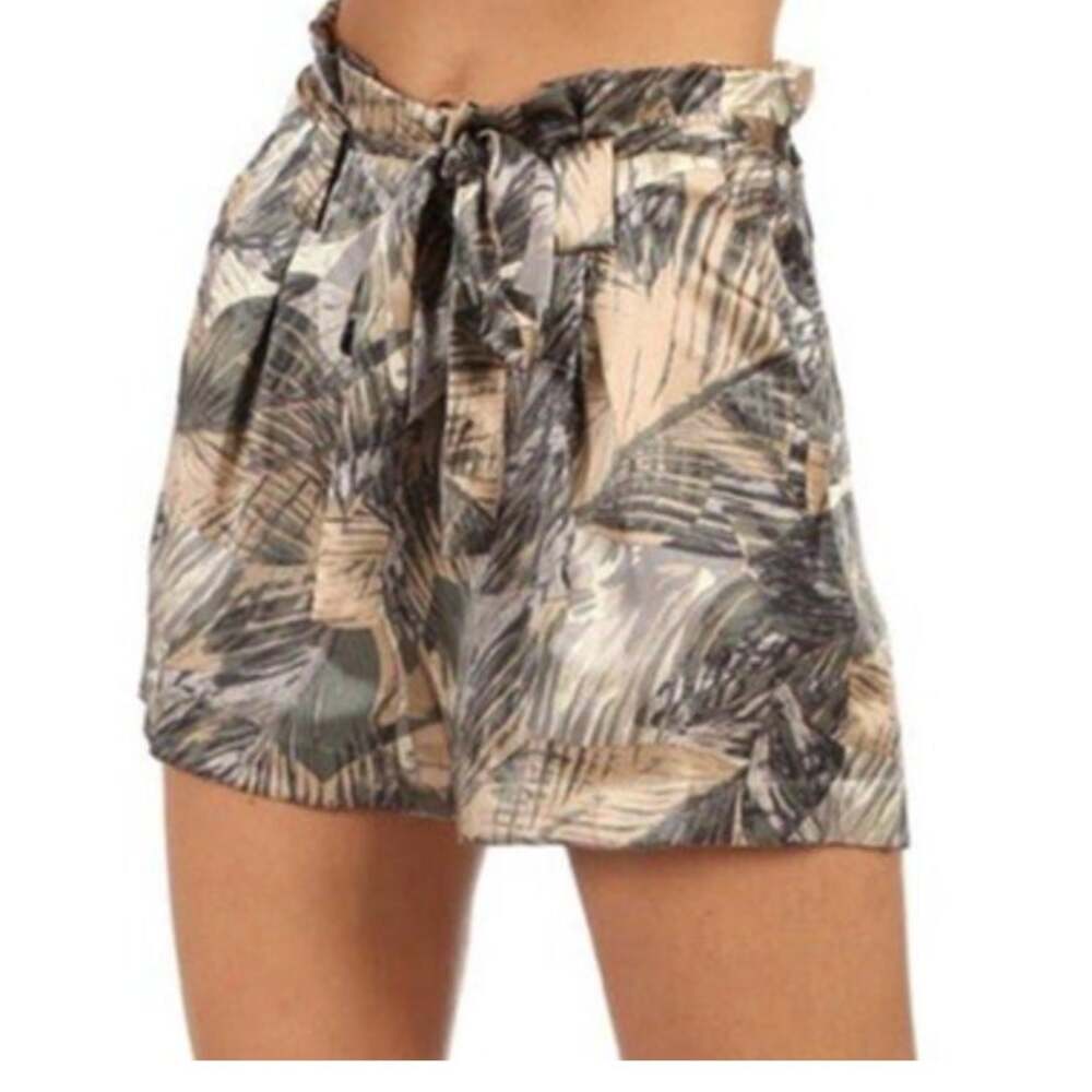 L'Agence 100% Silk Alex Paperbag Shorts Palm Print Cream Tan Women's 4